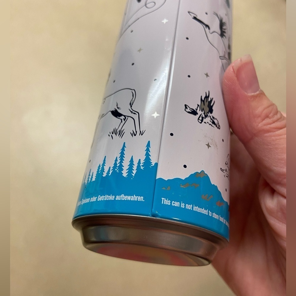 💜 YETI Slim Stash Can. Limited Edition. Hide A Can Storage Small Dent - Picture 5 of 6